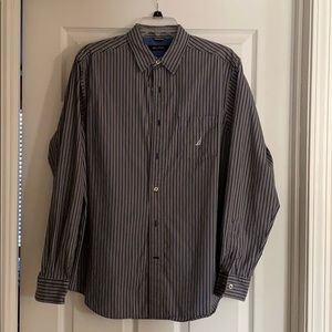 MENS NAUTICA BUTTON UP SHIRT